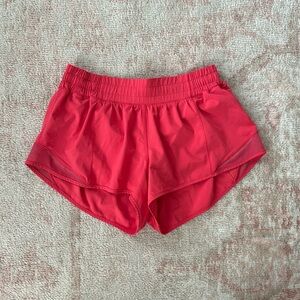 Lululemon Hotty Hot Shorts 2.5” LR